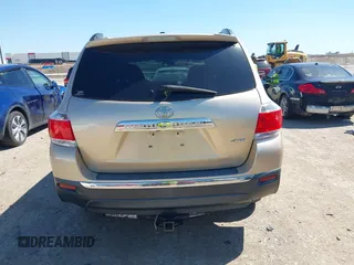 2011 Toyota Highlander Limited with VIN 5TDDK3EH8BS086668, listed as a IAAI auction lot 42071099 with 217,504 mi miles and . Bid and sale history available at DreamBid. Image 16.