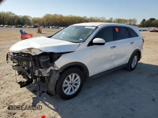 2019 Kia Sorento LX V6 with VIN 5XYPG4A50KG489508, listed as a Copart auction lot 50701875 with 76,805 mi miles and Salvage Title. Bid and sale history available at carsss.com. Image 1.