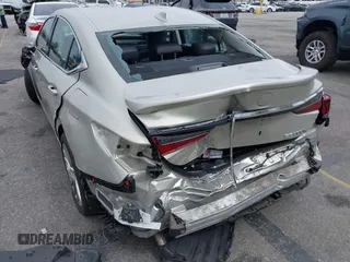 2022 Lexus ES 300h Luxury with VIN 58AEA1C13NU014248, listed as a IAAI auction lot 42057739 with 16,339 mi miles and . Bid and sale history available at DreamBid. Image 6.