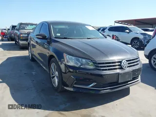 2018 Volkswagen Passat SE z VIN 1VWBA7A38JC013471, wystawiony jako IAAI lot #41997868 z przebiegiem 104 060 mil mil oraz . Historia ofert i sprzedaży dostępna na DreamBid. Obrazek 1.