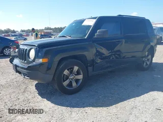 2014 Jeep Patriot Latitude with VIN 1C4NJPFA6ED680773, listed as a IAAI auction lot 41569916 with 135,590 mi miles and . Bid and sale history available at carsss.com. Image 17.