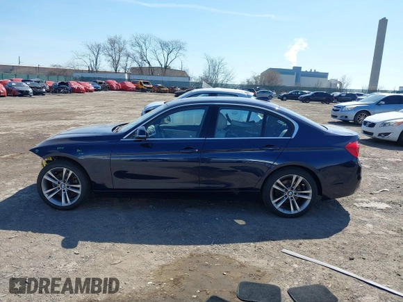 2017 BMW 3 Series 330i xDrive with VIN WBA8D9G37HNU65303, listed as a IAAI auction lot 41813598 with 43,072 mi miles. Bid and sale history available at carsss.com. Image 15.