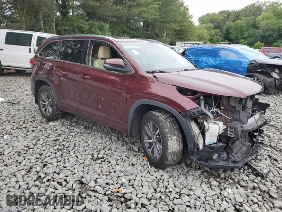 2018 Toyota Highlander SE with VIN 5TDJZRFH4JS905514, listed as a Copart auction lot 61064085 with 83,598 mi miles and Salvage title. Bid and sale history available at DreamBid. Image 4.