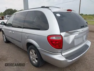 2003 Dodge Caravan Sport with VIN 2D4GP44L13R199188, listed as a IAAI auction lot 42154107 with Not Provided miles and . Bid and sale history available at carsss.com. Image 3.