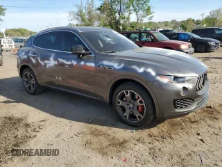2019 Maserati Levante S z VIN ZN661YUA0KX317598, wystawiony jako Copart lot #54127435 z przebiegiem Nie podano mil oraz Szkody całkowita. Historia ofert i sprzedaży dostępna na DreamBid. Obrazek 4.