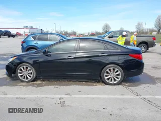 2011 Hyundai Sonata Limited with VIN 5NPEC4AB1BH206843, listed as a IAAI auction lot 41048283 with 204,457 mi miles and . Bid and sale history available at DreamBid. Image 14.
