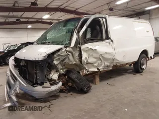 2002 Chevrolet Express Cargo with VIN 1GCHG35R421191281, listed as a IAAI auction lot 42207627 with 212,417 mi miles and . Bid and sale history available at DreamBid. Image 19.