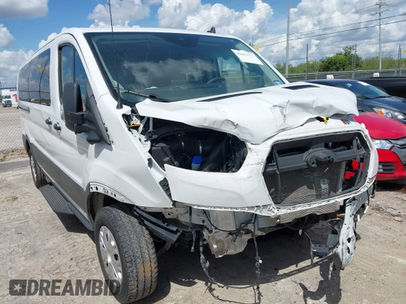2023 Ford Transit Passenger XL z VIN 1FBAX2Y8XPKA68850, wystawiony jako IAAI lot #42603923 z przebiegiem 37 840 mil mil oraz . Historia ofert i sprzedaży dostępna na DreamBid. Obrazek 6.