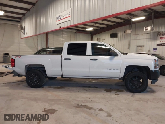 2018 Chevrolet Silverado 1500 Work Truck with VIN 3GCUKNEC7JG182613, listed as a IAAI auction lot 41024739 with 159,973 mi miles. Bid and sale history available at carsss.com. Image 13.
