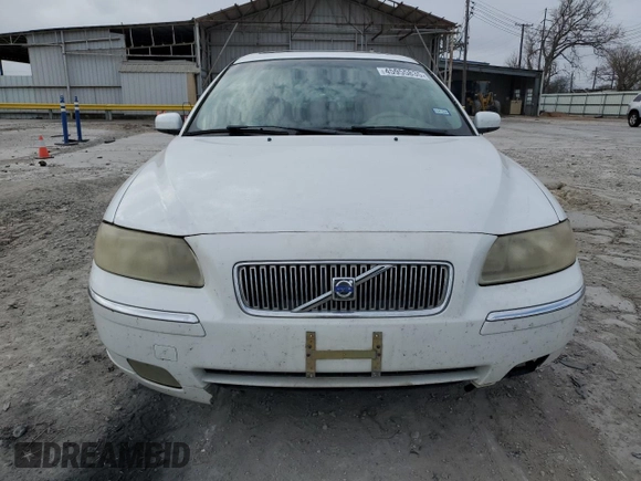 2006 Volvo V70 2.5L Turbo with VIN YV1SW592X61534015, listed as a Copart auction lot 45955835 with 139,502 mi miles and Salvage Title. Bid and sale history available at carsss.com. Image 5.