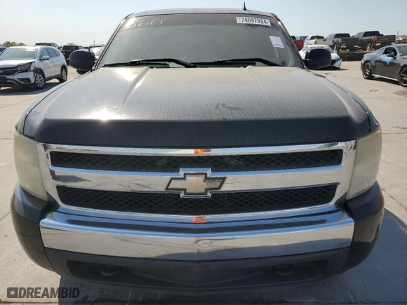 2008 Chevrolet Silverado 1500 LT w/2LT with VIN 2GCEC19J981181713, listed as a Copart auction lot 74697924 with 282,368 mi miles and Salvage Title. Bid and sale history available at carsss.com. Image 5.