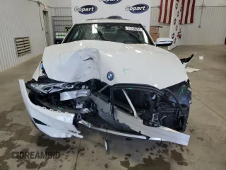 2024 BMW 3 Series 330e with VIN 3MW39FF06R8E71857, listed as a Copart auction lot 71758854 with 0 mi miles and Clean Title. Bid and sale history available at carsss.com. Image 5.