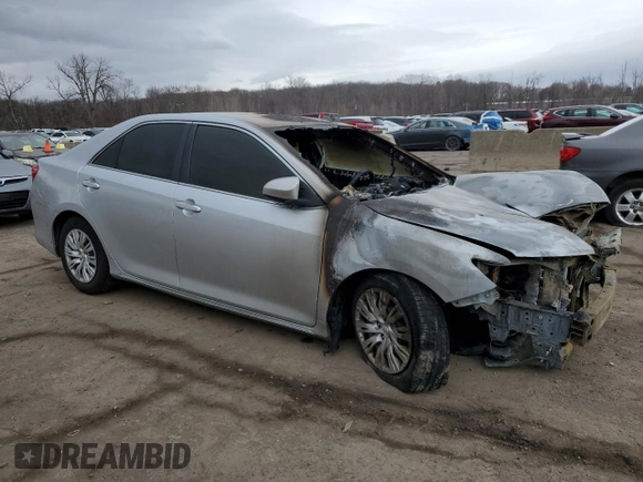 2014 Toyota Camry L with VIN 4T1BF1FK6EU849549, listed as a Copart auction lot 47782015 with Not Provided miles and Non Repairable. Bid and sale history available at carsss.com. Image 4.