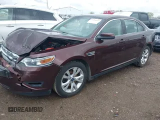 2010 Ford Taurus SEL с VIN 1FAHP2EW5AG132676, выставлен на аукционе IAAI как лот 42124233 с пробегом 81 936 миль миль и . История ставок и продаж доступна на DreamBid. Изображение 2.
