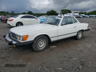 1981 Mercedes-Benz 380 SL z VIN WDBBA45A088006708, wystawiony jako Copart lot #58204955 z przebiegiem 175 119 mil mil oraz Szkoda całkowita • Salvage title. Historia ofert i sprzedaży dostępna na DreamBid. Obrazek 1.