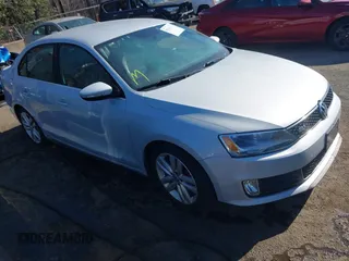2012 Volkswagen Jetta GLI Autobahn с VIN 3VW567AJ1CM131389, выставлен на аукционе IAAI как лот 41698929 с пробегом 114 034 миль миль и . История ставок и продаж доступна на DreamBid. Изображение 1.