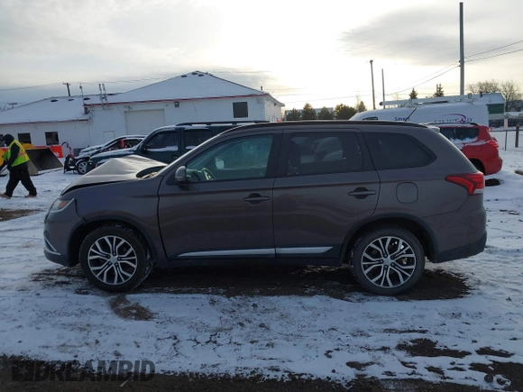 2016 Mitsubishi Outlander SE with VIN JA4AZ3A33GZ051271, listed as a IAAI auction lot 41161321 with 61,306 mi miles and . Bid and sale history available at DreamBid. Image 15.