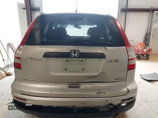2011 Honda CR-V SE z VIN 5J6RE4H42BL040602, wystawiony jako IAAI lot #42342306 z przebiegiem 203 912 mil mil oraz . Historia ofert i sprzedaży dostępna na DreamBid. Obrazek 16.