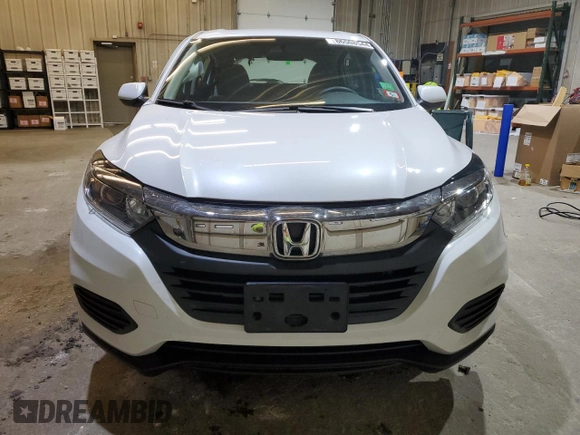 2022 Honda HR-V LX with VIN 3CZRU6H34NM732983, listed as a Copart auction lot 86508544 with 29,988 mi miles and Salvage Title. Bid and sale history available at carsss.com. Image 5.