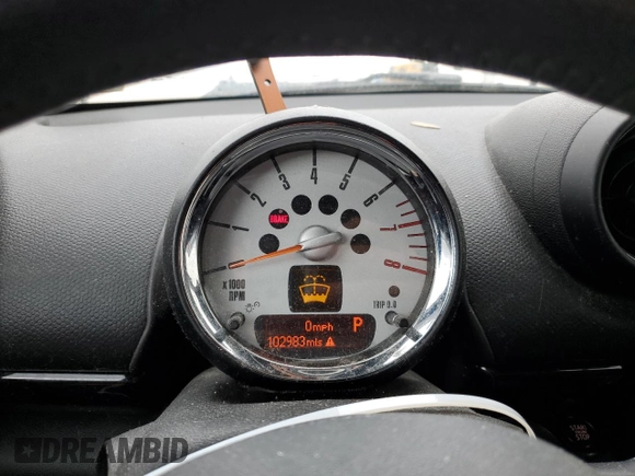 2013 MINI Countryman S ALL4 with VIN WMWZC5C52DWP34402, listed as a Copart auction lot 56743725 with 102,983 mi miles and Clean Title. Bid and sale history available at DreamBid. Image 9.