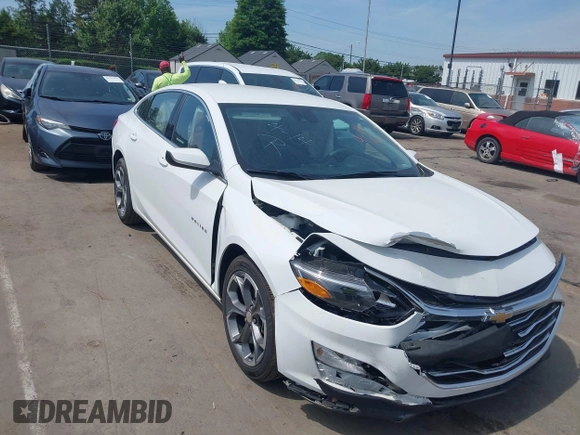2024 Chevrolet Malibu LT with VIN 1G1ZD5ST5RF140452, listed as a IAAI auction lot 42174072 with 29,916 mi miles and . Bid and sale history available at DreamBid. Image 1.