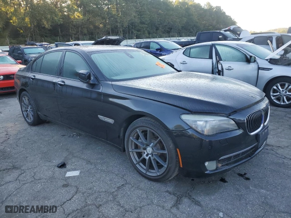 2009 BMW 7 Series 750i with VIN WBAKA83599CY33381, listed as a Copart auction lot 75530264 with 83,083 mi miles and Salvage Title. Bid and sale history available at carsss.com. Image 4.