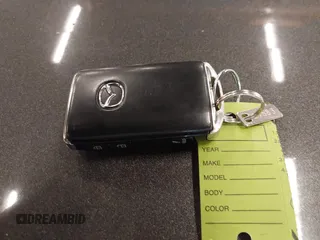 2021 Mazda 3 Premium Plus с VIN JM1BPBNY0M1348282, выставлен на аукционе IAAI как лот 42141569 с пробегом 29 848 миль миль и . История ставок и продаж доступна на DreamBid. Изображение 11.
