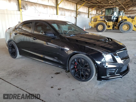 2016 Cadillac ATS-V z VIN 1G6AN5SY8G0121491, wystawiony jako Copart lot #77008754 z przebiegiem 70 652 mil mil oraz Tytuł czysty. Historia ofert i sprzedaży dostępna na DreamBid. Obrazek 4.