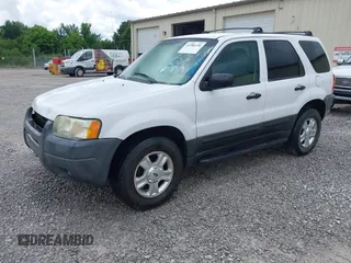 2003 Ford Escape XLT Popular 2 с VIN 1FMYU93133KD21454, выставлен на аукционе IAAI как лот 42386150 с пробегом 182 849 миль миль и . История ставок и продаж доступна на DreamBid. Изображение 2.