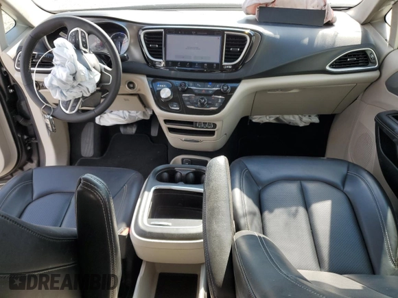 2021 Chrysler Pacifica Touring L with VIN 2C4RC1BG6PR597041, listed as a Copart auction lot 63331125 with 76,820 mi miles and Non repairable. Bid and sale history available at DreamBid. Image 8.