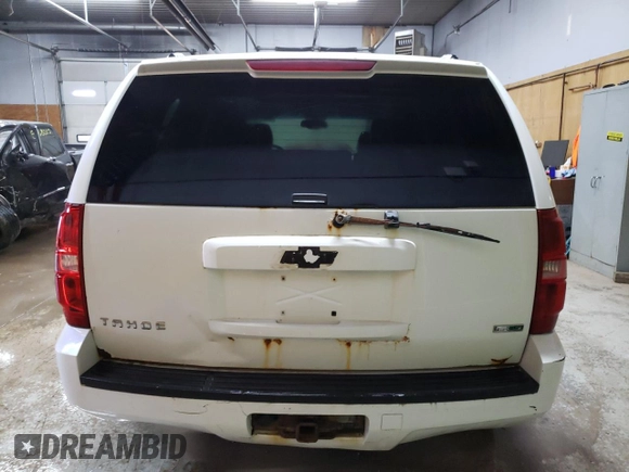 2008 Chevrolet Tahoe 3LT with VIN 1GNFK13058R268675, listed as a Copart auction lot 56249765 with 210,007 mi miles and Clean title. Bid and sale history available at DreamBid. Image 6.