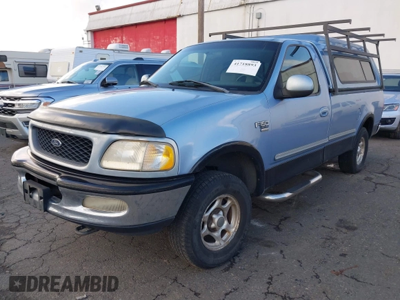 1998 Ford F-150 с VIN 1FTZF18W3WKB01356, выставлен на аукционе IAAI как лот 41718893 с пробегом 261 717 миль миль и . История ставок и продаж доступна на DreamBid. Изображение 2.
