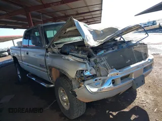 2002 Dodge Ram 2500 with VIN 3B7KF23682M230484, listed as a IAAI auction lot 41851949 with 134,207 mi miles. Bid and sale history available at carsss.com. Image 1.