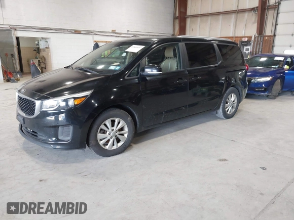 2016 Kia Sedona LX with VIN KNDMB5C10G6209405, listed as a IAAI auction lot 41849437 with 190,141 mi miles. Bid and sale history available at carsss.com. Image 2.