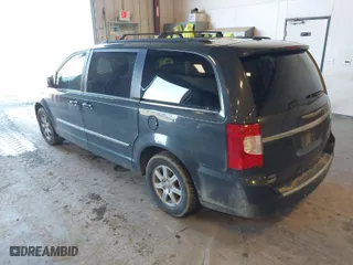 2011 Chrysler Town & Country Touring with VIN 2A4RR5DG2BR675837, listed as a IAAI auction lot 41853895 with 200,827 mi miles. Bid and sale history available at carsss.com. Image 3.