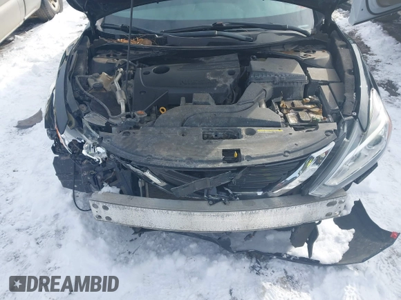2017 Nissan Altima SV with VIN 1N4AL3AP6HC485933, listed as a IAAI auction lot 41694255 with 140,251 mi miles and . Bid and sale history available at carsss.com. Image 21.