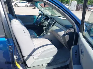 2006 Toyota Highlander w/3rd Row z VIN JTEEP21A660158710, wystawiony jako IAAI lot #42276144 z przebiegiem 260 158 mil mil oraz . Historia ofert i sprzedaży dostępna na DreamBid. Obrazek 5.