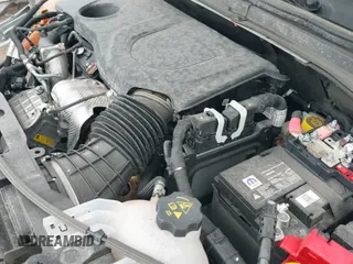 2024 Dodge Hornet R/T z VIN ZACPDFCW7R3A34487, wystawiony jako IAAI lot #41742134 z przebiegiem 21 791 mil mil oraz . Historia ofert i sprzedaży dostępna na DreamBid. Obrazek 20.