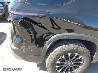 2024 Chevrolet Traverse AWD Z71 with VIN 1GNEVJKS4RJ215293, listed as a IAAI auction lot 41683214 with 12,404 mi miles. Bid and sale history available at carsss.com. Image 17.