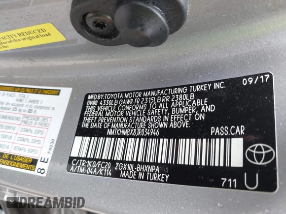 2018 Toyota C-HR XLE z VIN NMTKHMBX8JR034946, wystawiony jako IAAI lot #41947667 z przebiegiem 84 196 mil mil oraz . Historia ofert i sprzedaży dostępna na DreamBid. Obrazek 9.