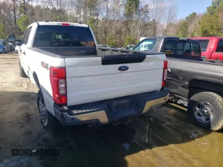 2022 Ford F-350 XL z VIN 1FT8W3BN3NED03358, wystawiony jako Copart lot #48385235 z przebiegiem 114 536 mil mil oraz Szkoda całkowita • Salvage title. Historia ofert i sprzedaży dostępna na DreamBid. Obrazek 2.