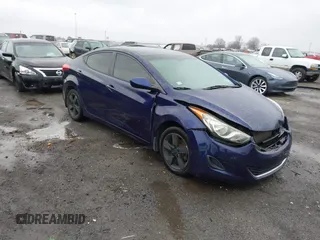 2013 Hyundai Elantra GLS z VIN 5NPDH4AE2DH198987, wystawiony jako IAAI lot #41615351 z przebiegiem 108 961 mil mil oraz . Historia ofert i sprzedaży dostępna na DreamBid. Obrazek 1.