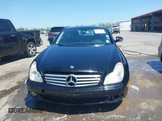 2006 Mercedes-Benz CLS 500 with VIN WDDDJ75X26A067981, listed as a IAAI auction lot 41946739 with 184,684 mi miles and . Bid and sale history available at DreamBid. Image 12.