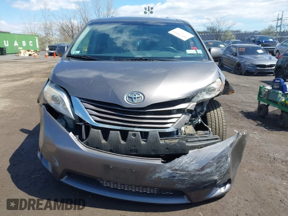 2015 Toyota Sienna LE AAS с VIN 5TDKK3DC6FS649056, выставлен на аукционе IAAI как лот 41978844 с пробегом 182 694 миль миль и . История ставок и продаж доступна на DreamBid. Изображение 12.