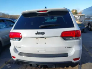 2017 Jeep Grand Cherokee Laredo с VIN 1C4RJFAGXHC756562, выставлен на аукционе IAAI как лот 40793476 с пробегом 102 241 миль миль и . История ставок и продаж доступна на DreamBid. Изображение 16.