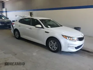 2016 Kia Optima LX z VIN KNAGT4L34G5073515, wystawiony jako Copart lot #57332295 z przebiegiem 171 308 mil mil oraz Szkoda całkowita • Salvage title. Historia ofert i sprzedaży dostępna na DreamBid. Obrazek 4.