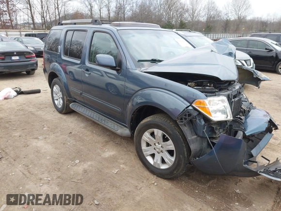 2007 Nissan Pathfinder SE with VIN 5N1AR18W57C637222, listed as a IAAI auction lot 41460806 with 229,347 mi miles. Bid and sale history available at carsss.com. Image 1.