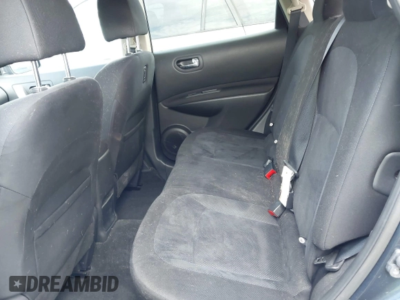 2015 Nissan Rogue S with VIN JN8AS5MV9FW761363, listed as a IAAI auction lot 42146013 with 171,363 mi miles and . Bid and sale history available at DreamBid. Image 8.