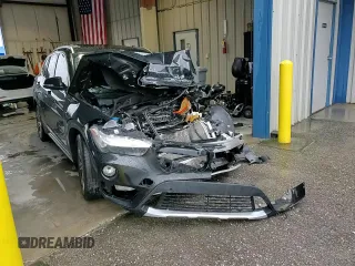 2017 BMW X1 xDrive28i z VIN WBXHT3Z39H4A57395, wystawiony jako Copart lot #56357845 z przebiegiem Nie podano mil oraz Szkoda całkowita • Salvage title. Historia ofert i sprzedaży dostępna na DreamBid. Obrazek 14.
