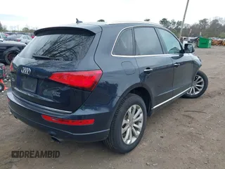 2016 Audi Q5 Premium Plus with VIN WA1L2AFP6GA021340, listed as a IAAI auction lot 42075938 with 47,248 mi miles. Bid and sale history available at carsss.com. Image 4.